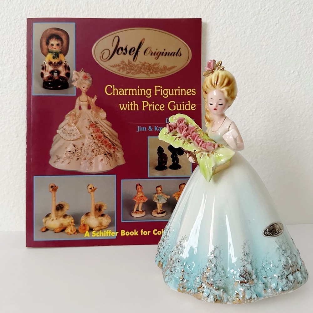 Sold Ⓜ️ | Vintage 1960’s Collectible Josef Originals Romance Series Figurine Set